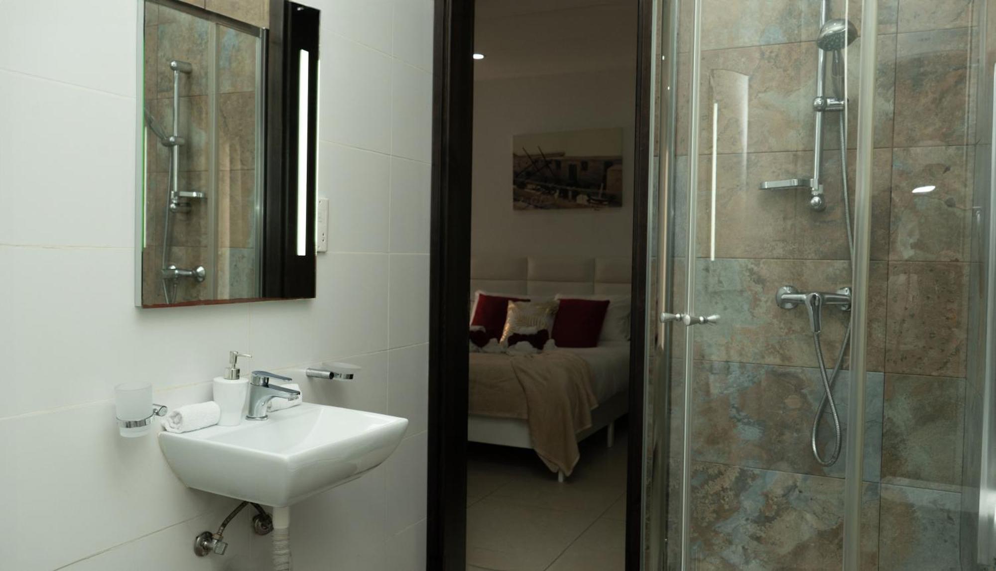 Apartament In Ta' Xbiex 3Br- 3 Min Yatch Marina Msida Luaran gambar