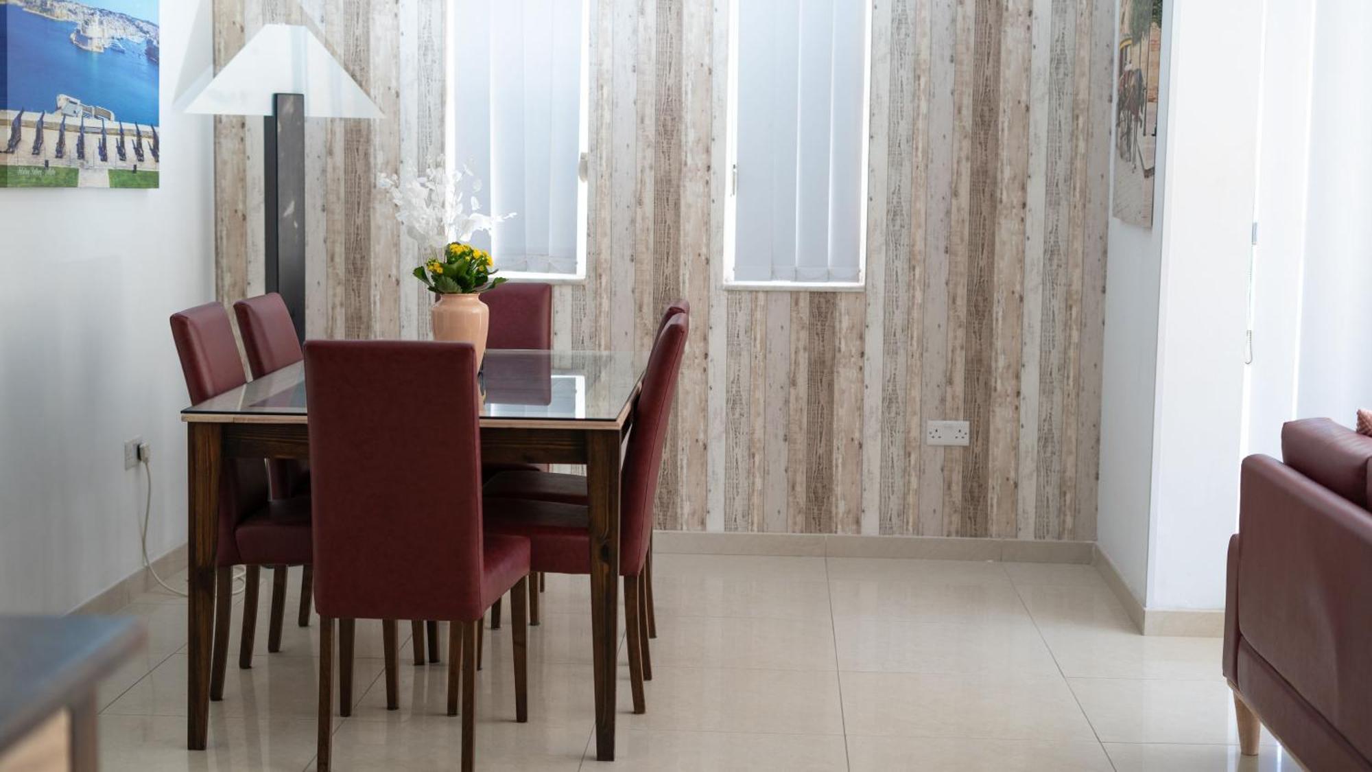Apartament In Ta' Xbiex 3Br- 3 Min Yatch Marina Msida Luaran gambar