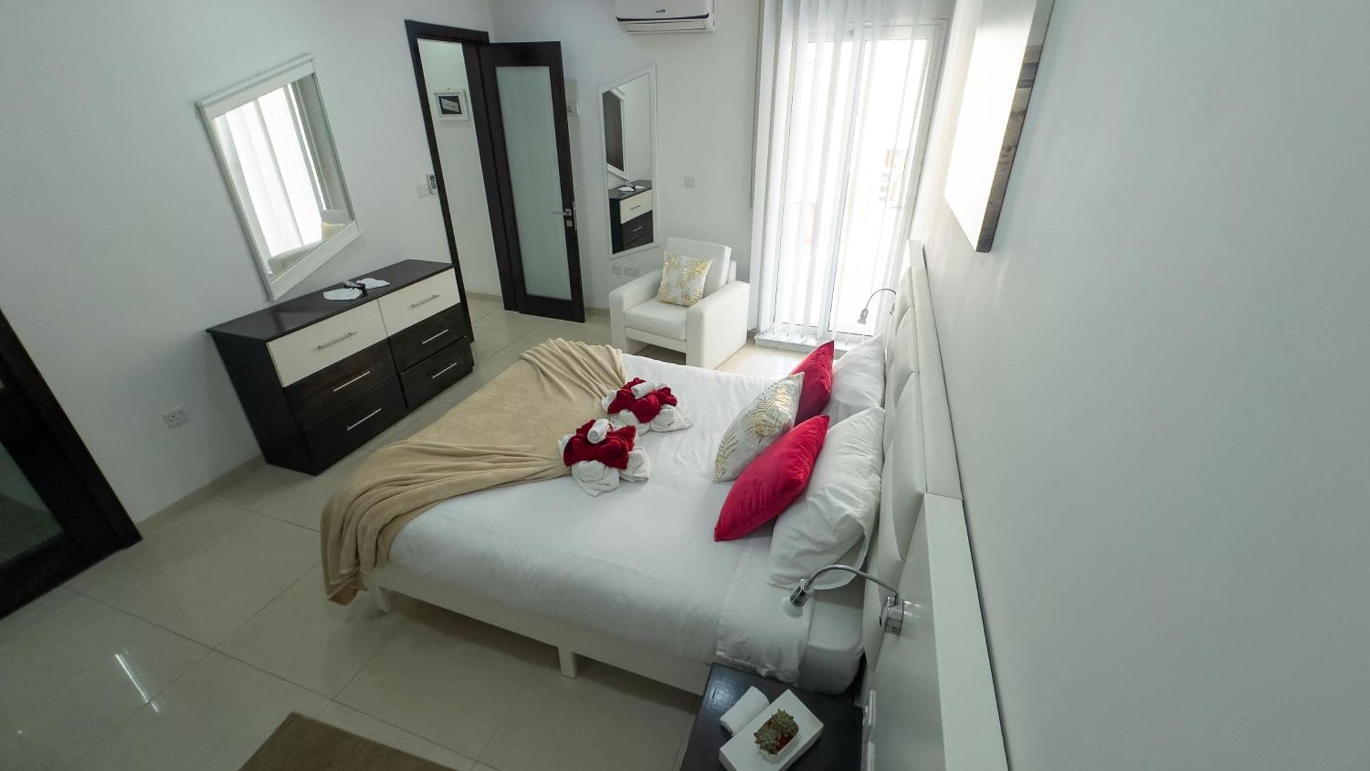 Apartament In Ta' Xbiex 3Br- 3 Min Yatch Marina Msida Luaran gambar